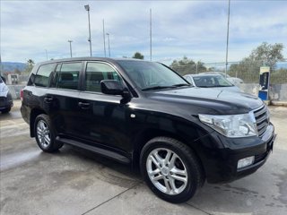 TOYOTA Land Cruiser V8 4.5 d-4d 7p.ti auto