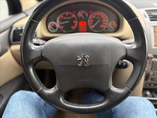 PEUGEOT 407 Coupe 2.0 hdi 16v Tecno