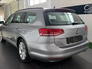 VOLKSWAGEN Passat Variant 2.0 tdi Executive 150cv dsg