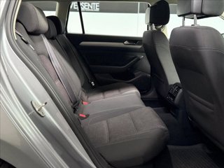 VOLKSWAGEN Passat Variant 2.0 tdi Executive 150cv dsg