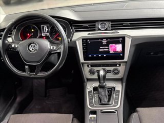 VOLKSWAGEN Passat Variant 2.0 tdi Executive 150cv dsg