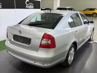 SKODA Octavia 1.6 tdi cr Elegance
