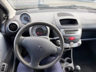 PEUGEOT 107 3p 1.0 12v Plaisir