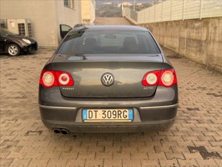 VOLKSWAGEN Passat 2.0 tdi Comfortline dsg