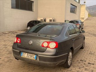 VOLKSWAGEN Passat 2.0 tdi Comfortline dsg