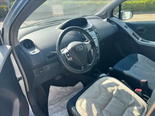 TOYOTA Yaris 5p 1.4 d-4d