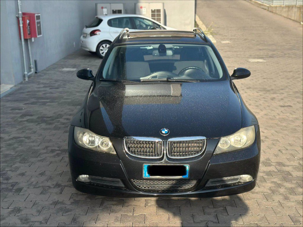 BMW 320d Touring Eletta 177cv