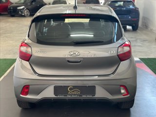 HYUNDAI i10 1.0 mpi Tech at