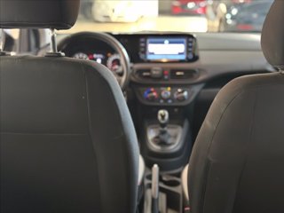 HYUNDAI i10 1.0 mpi Tech at