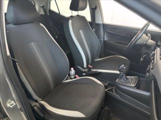 HYUNDAI i10 1.0 mpi Tech at